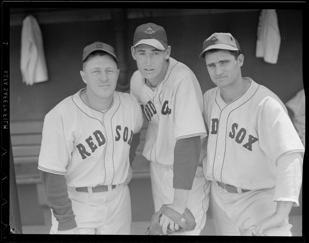 Ted Williams and teammates - Digital Commonwealth