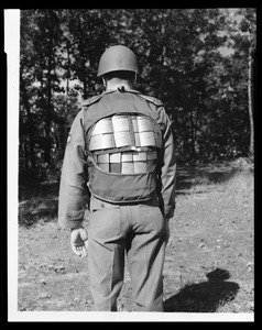 CEMEL, body armor, vest w/ceramic plate (front + back views)