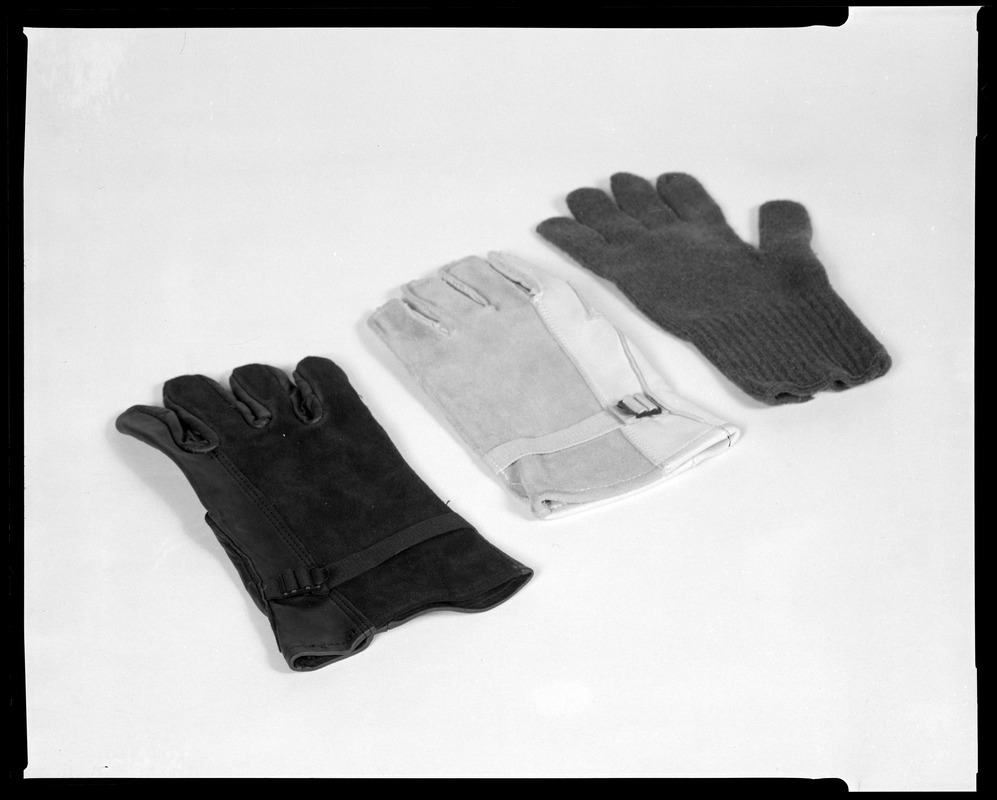 IPL, gloves