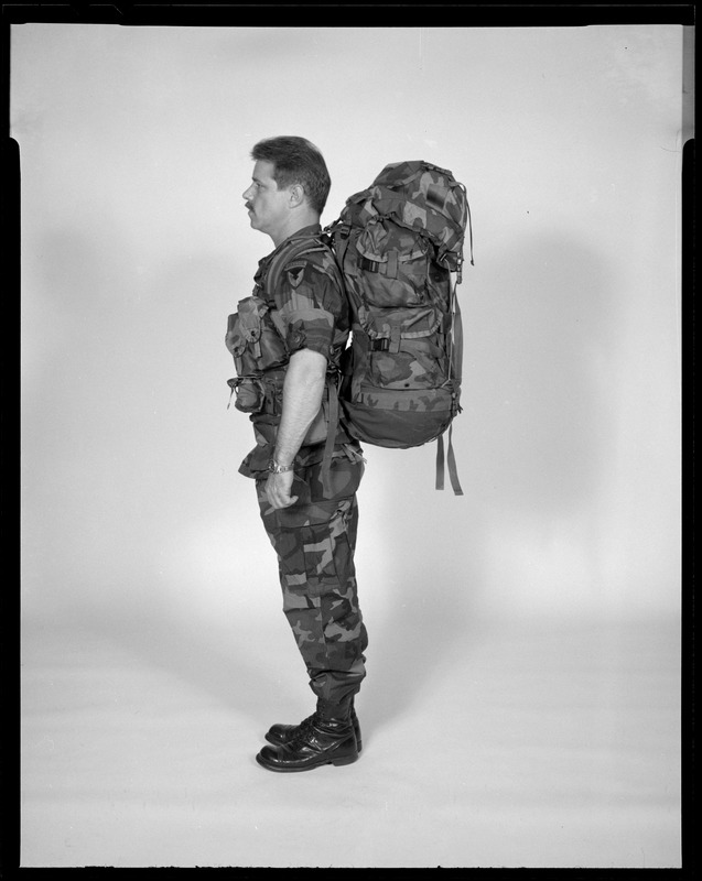 IPL, field pack, large, with internal frame, side view