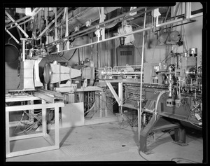 Radiation lab, linac cell