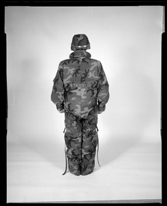 Parachutist rough terrain suit (back view