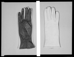 Foreign gloves