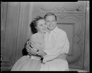 Shirley Jones and Jack Cassidy pose for the camera, embracing