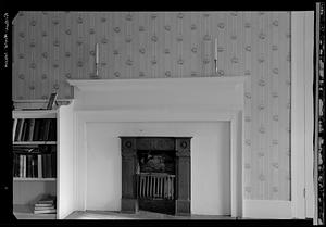 Robson House, Salem, interior, fireplace