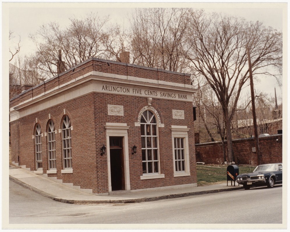 banks in arlington ma