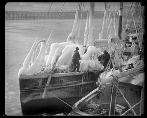Ice covered boat Vagabond