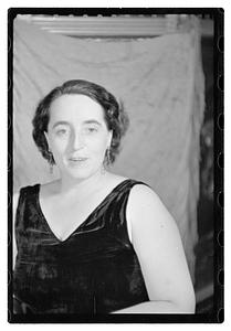 Madame Rene Miquelle