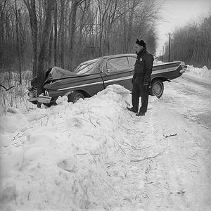 Car accident, Gidley Road, Dartmouth, MA