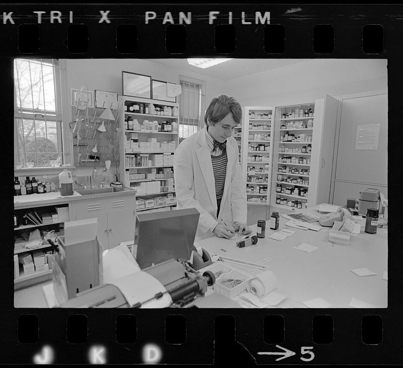 Anna Jaques Hospital brochure Digital Commonwealth