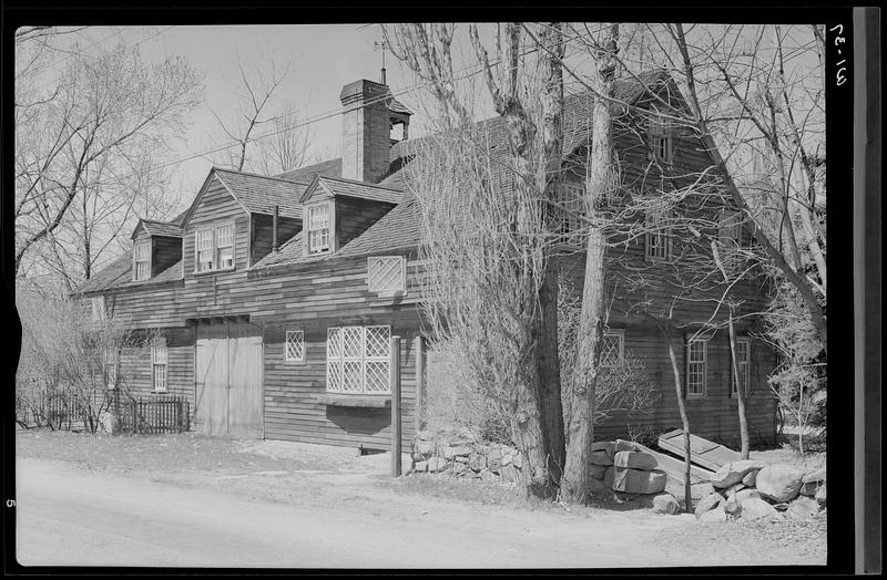 Coach house, Wayside Inn, Sudbury