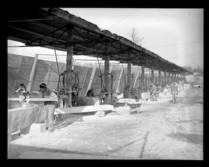 People using stonecutting machines
