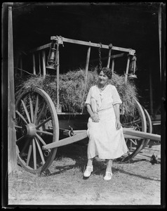 Minnie at Red Gables w/wagon, New London, N. H.
