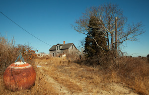 Jeffers Road - House with buoy