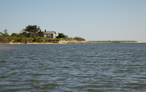 Tisbury Great Pond - Local shore armament