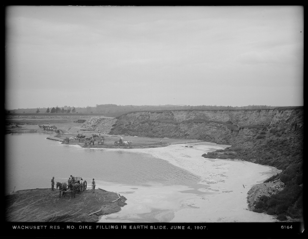 Wachusett Reservoir, North Dike, earth slide, filling in, Clinton, Mass., Jun. 4, 1907