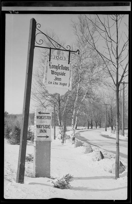 Sign at the crossroads, Sudbury