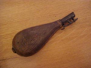 Leather powder flask