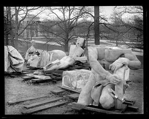 French statues from post office moved to Franklin Park