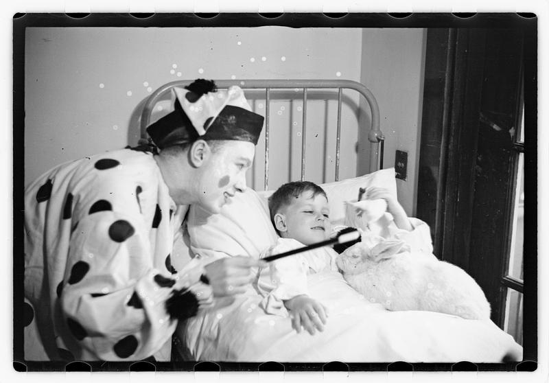 Harry W. Syer magician at Children's Hospital