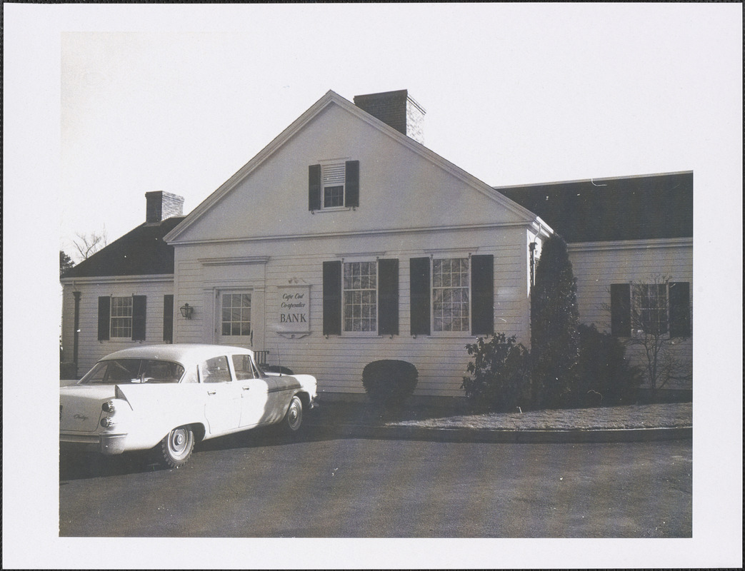 Cape Cod Cooperative Bank, 121 Old King's Highway Yarmouth Port, Mass.