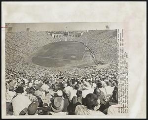 They Came to See the Series--This was the scene in the Los Angeles Coliseum today as fans filled the mammoth stadium for a look at the third game of the 1959 World Series between the Los Angeles Dodgers and the Chicago White Sox.