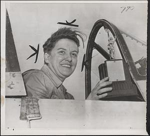 Sets women's plane record