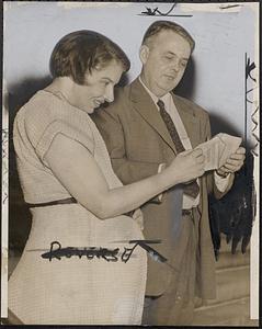 VT's wife's draft trial begins