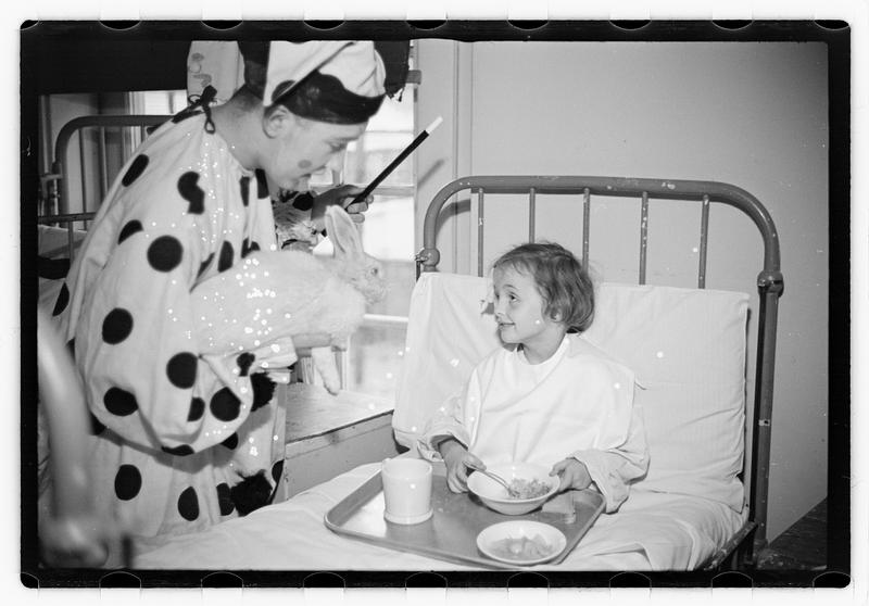 Harry W. Syer magician at Children's Hospital