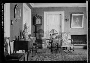 Rodman Nichols House, Salem: interior