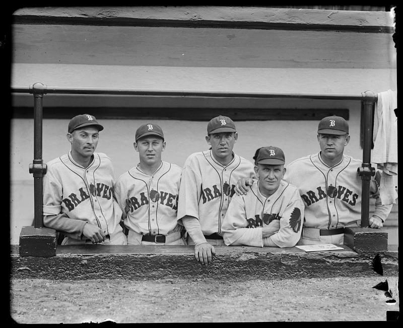 Boston Braves Bill Akers, Billy Urbanski, Fritz Knothe, Rabbit ...