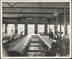 Dalton Woolen Mill (Sawyer Regan) mule spinning room