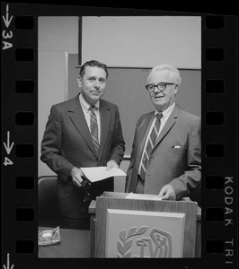 William E. Williams, District Director of the Internal Revenue Service and Albert D. O'Connor, Regional Director of the Office of Emergency Preparedness, at a press conference on the wage price rent freeze