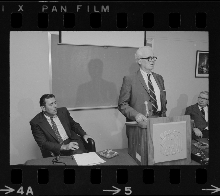 Albert D. O'Connor, Regional Director of the Office of Emergency Preparedness, speaking at a press conference on progress report on the wage price rent freeze