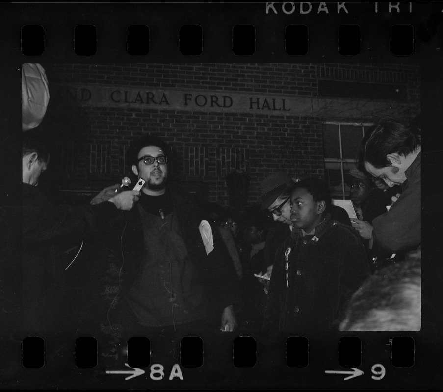 Randall Bailey speaks outside of Ford Hall during Brandeis University sit-in