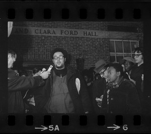 Randall Bailey speaks outside of Ford Hall during Brandeis University sit-in