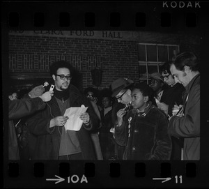 Randall Bailey speaks outside of Ford Hall during Brandeis University sit-in