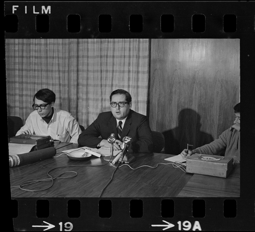 Brandeis University Official Speaks At Press Conference During Student   Image Access 800 