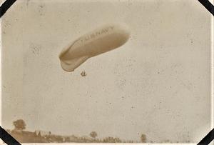 Observation balloon, U.S. Marine Corps encampment, Gettysburg, PA