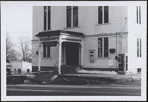 Town hall (front exterior)