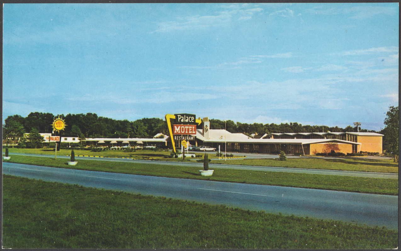 Quality Motel - Palace fit for a king