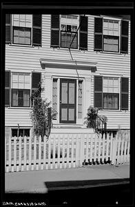 Marblehead, doorways