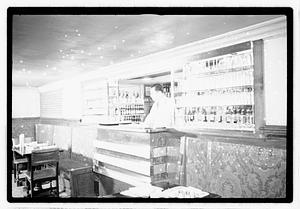 Restaurant bar