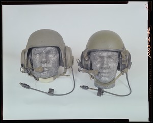 CEMEL, CVC concept 1[?]A DH-132-CVC helmets, front view