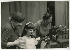 Helen Keller with Perkins Student Linda Reynolds