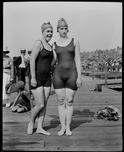 Swimmers in competition, Charles River