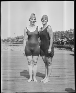 Swimmers in competition, Charles River