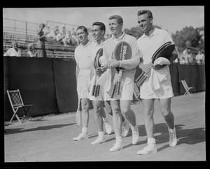 4 tennis players