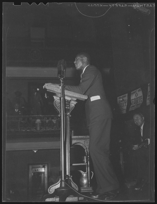 Jesse Owens visits Boston