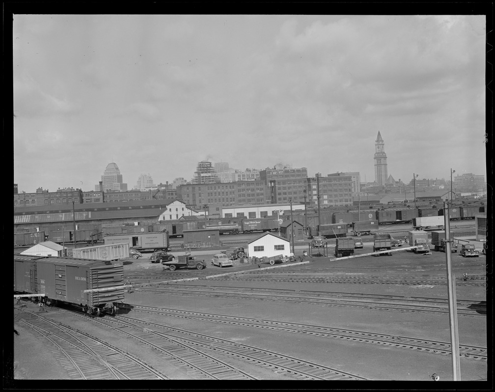 N.Y., N.H. & H. Railroad freight yard in South Boston